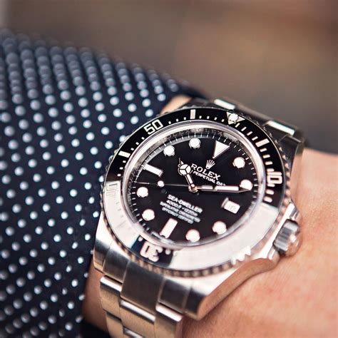 rolex sea dweller 4000 discontinued 2017|Rolex Sea-Dweller 4000 price.